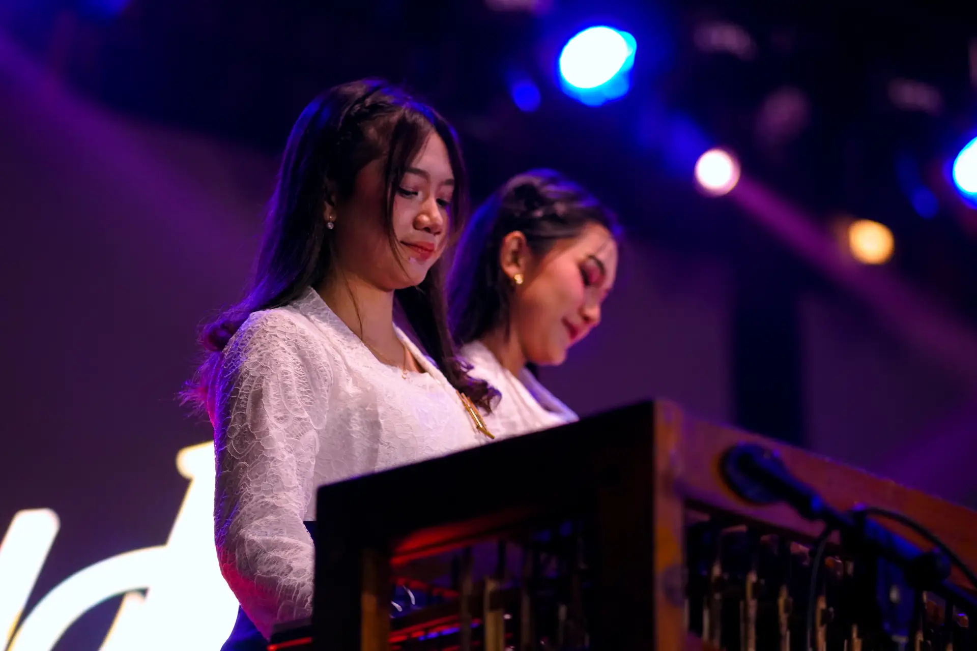 Trio Angklung