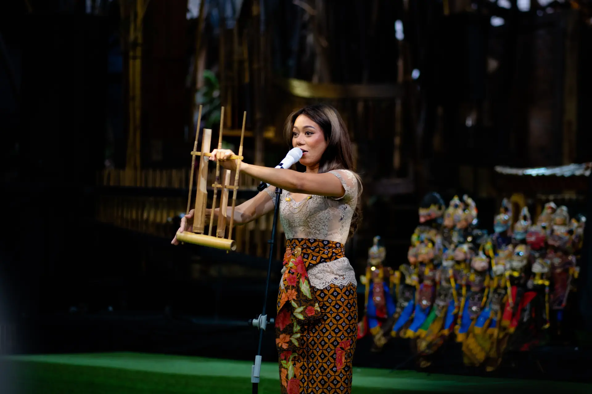 teh amel anak abah Udjo